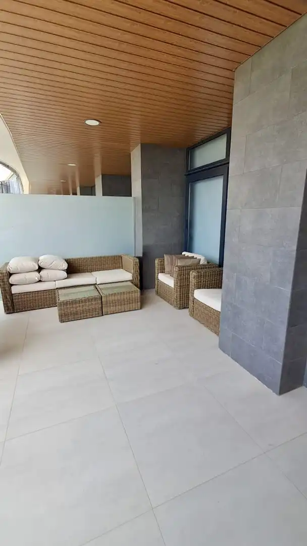 Apartamento con piscina en venta en Playa de Poniente, imagen 4