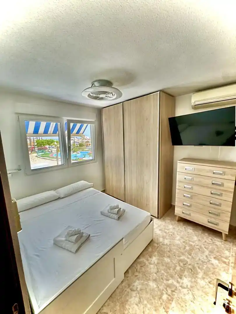 Bedroom of Flat for rent in Orihuela Costa