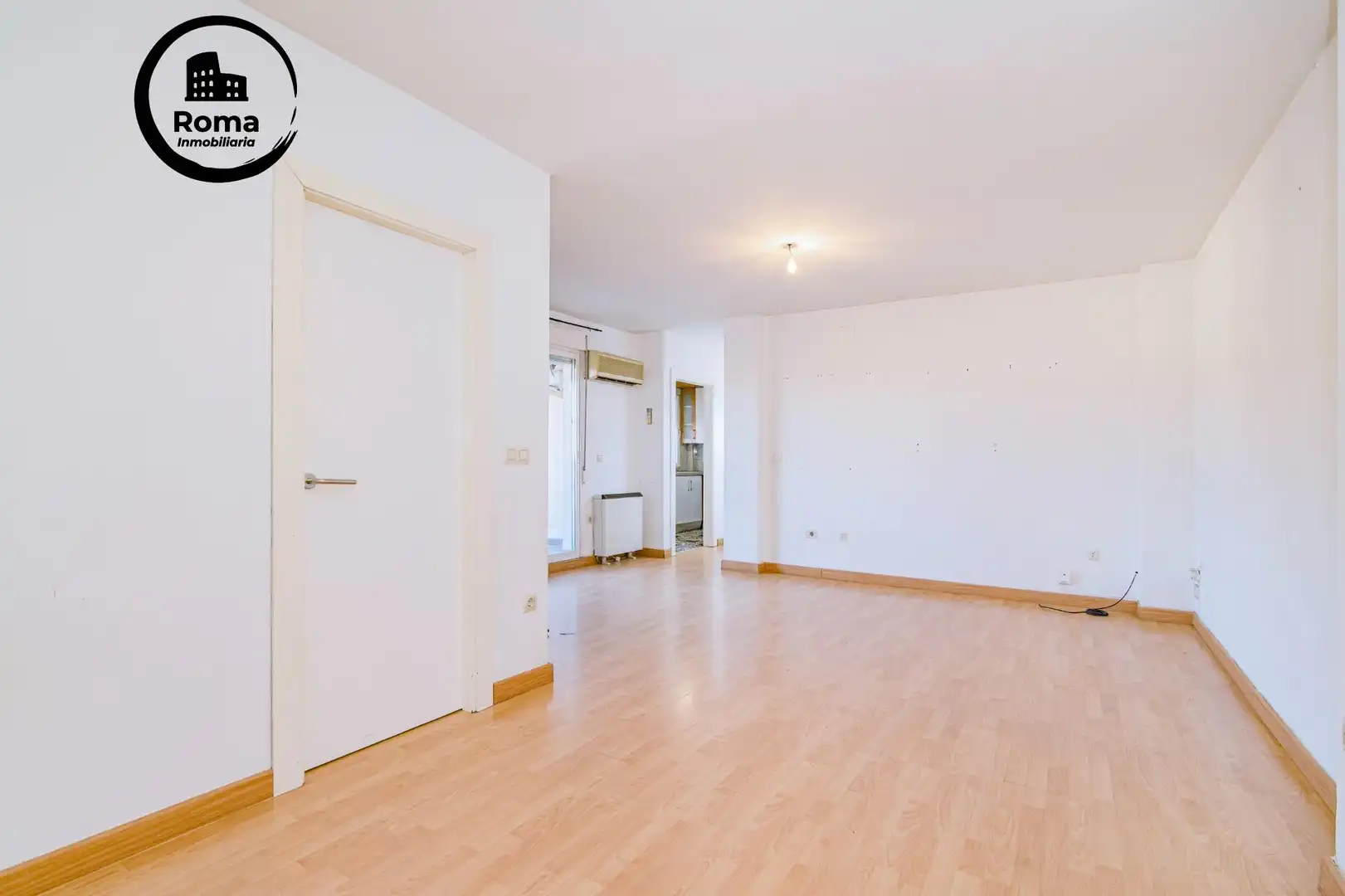 Sala de estar de Ático en venta en La Zubia con Aire acondicionado, Calefacción y Terraza