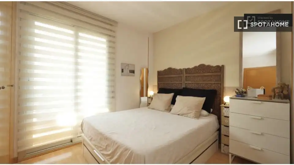 Room in El Carmel