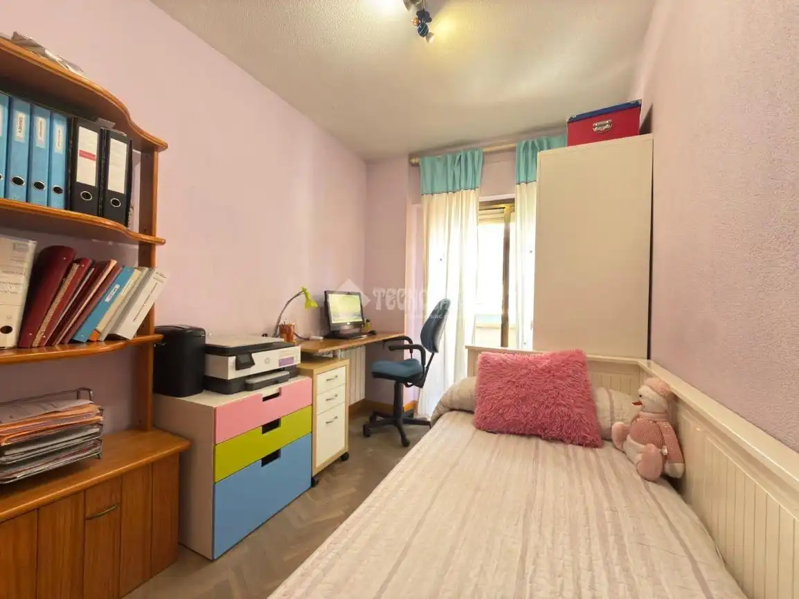 Habitación de Piso en venta en Alcobendas con Aire acondicionado, Parquet y Balcón