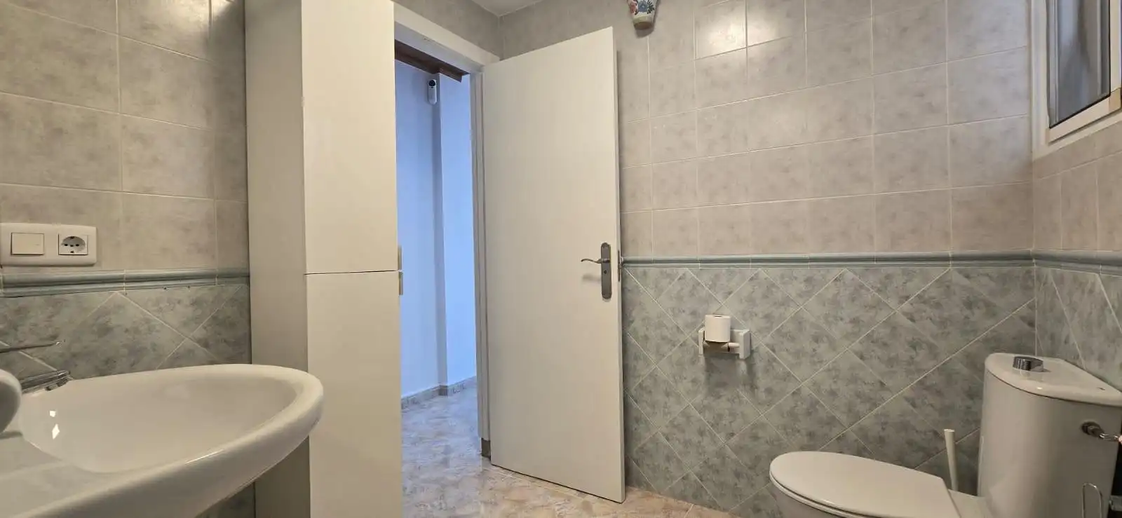 Baño de Ático en venta en Mazarrón con Aire acondicionado, Trastero y Balcón