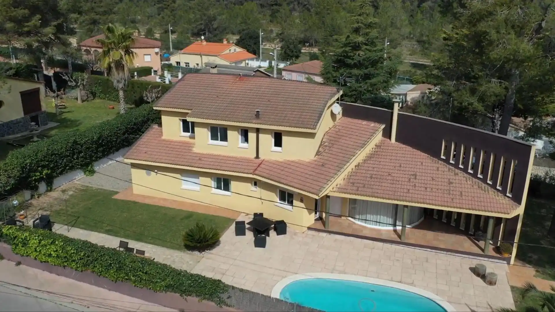 Vista exterior de Casa o xalet en venda en Olivella amb Calefacció, Jardí privat i Piscina
