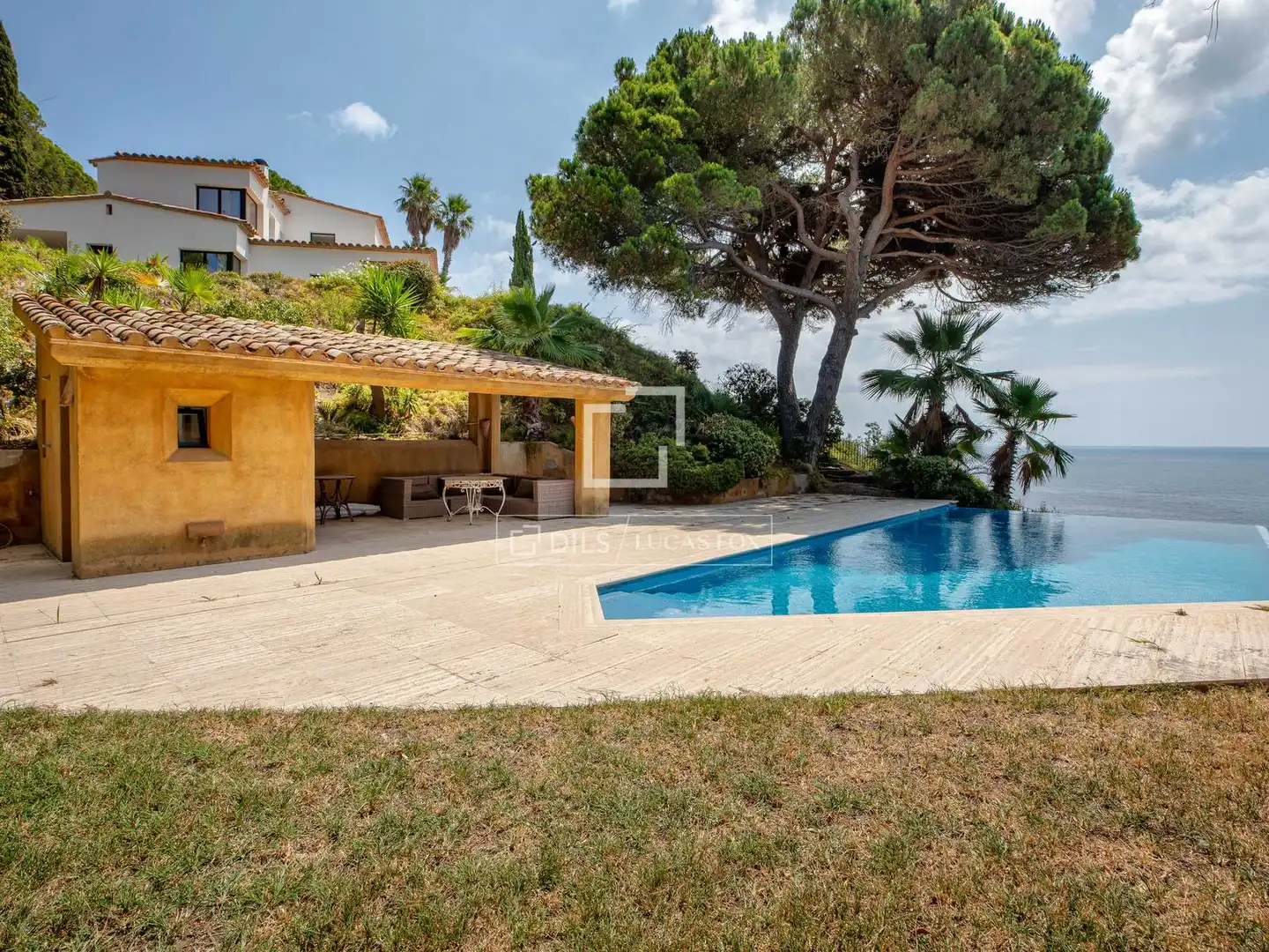 Garten von Haus oder Chalet zum Verkauf in Lloret de Mar mit Klimaanlage, Heizung und Privatgarten