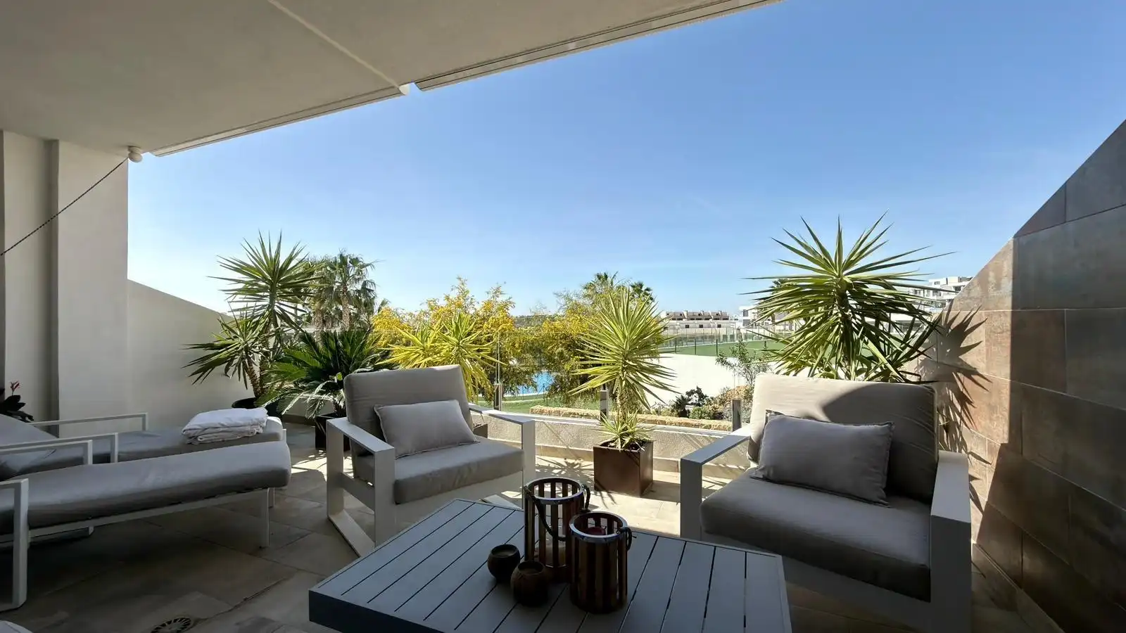 Terrasse von Maisonette zum Verkauf in Finestrat mit Klimaanlage, Heizung und Privatgarten