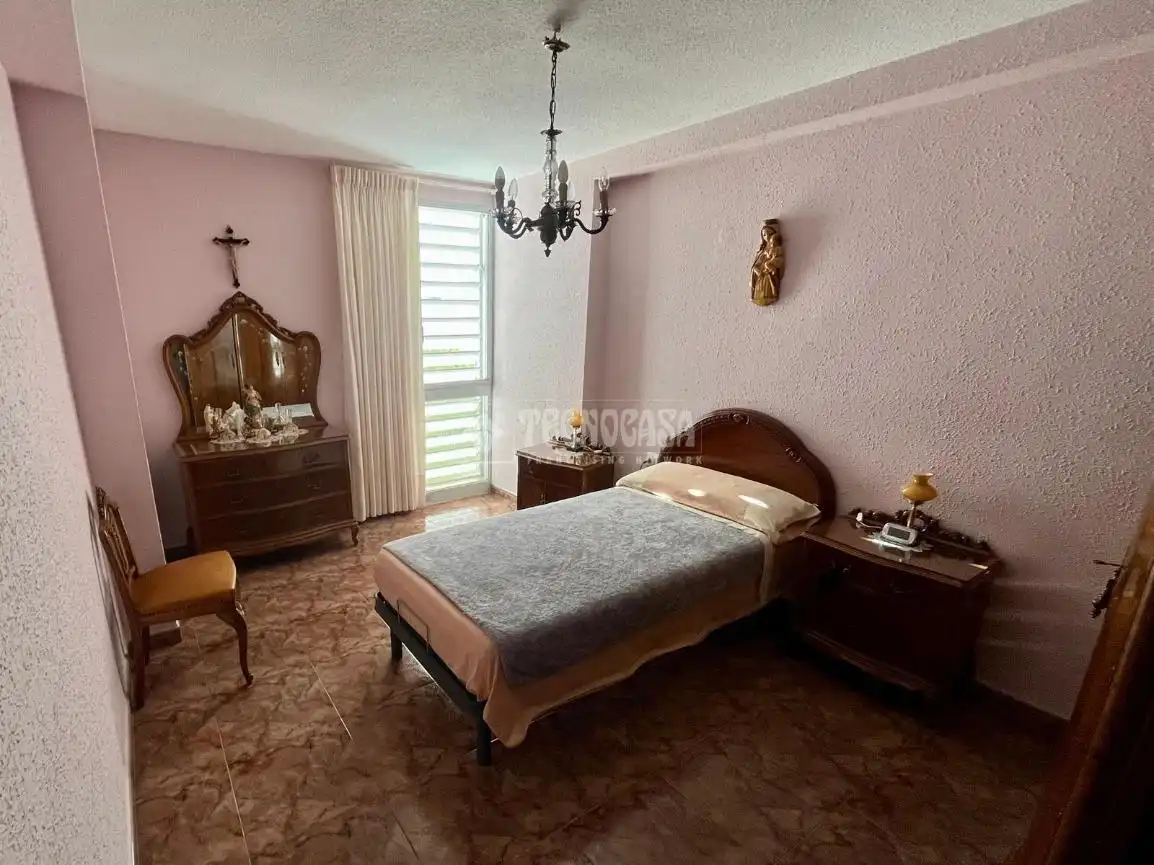 Bedroom of Flat for sale in Valencia  with Air Conditioner