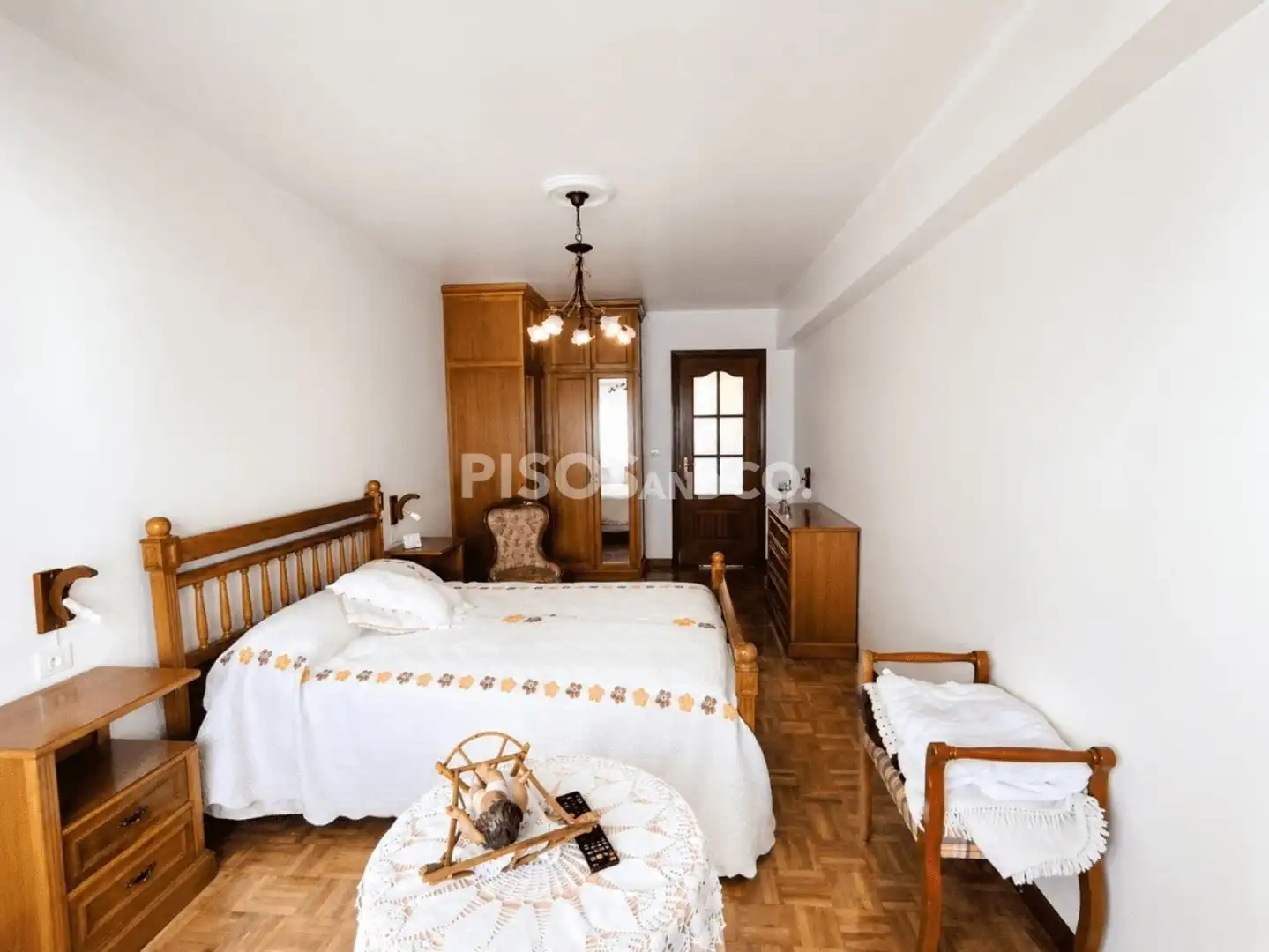 Bedroom of Flat for sale in A Coruña Capital   with Heating, Terrace and Furnished