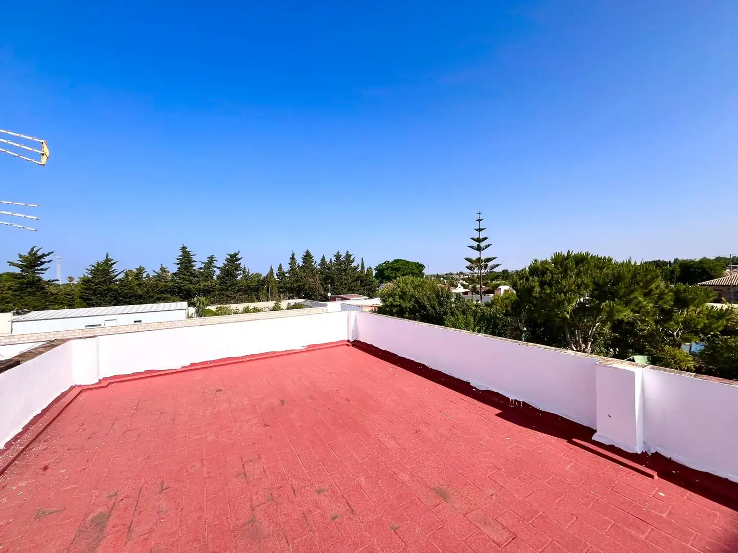 Terrassa de Casa o xalet en venda en Chiclana de la Frontera amb Jardí privat i Terrassa