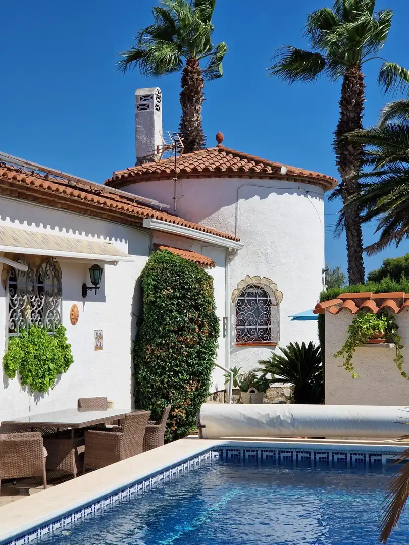 Exterior view of Houses for sale in Mont-roig del Camp  with Heating, Private garden and Storage room