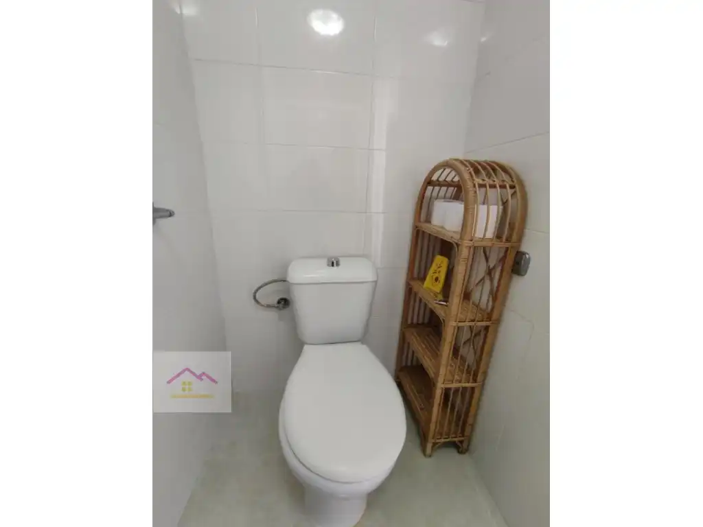 Bathroom of Study for rent in Alcalà de Xivert  with Air Conditioner, Furnished and Washing machine