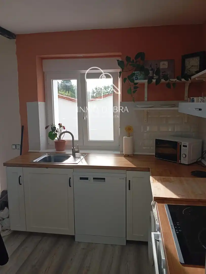 Küche von Wohnung zum Verkauf in Muros de Nalón mit Terrasse, Abstellraum und Möbliert