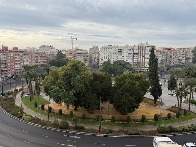 Außenansicht von Wohnung zum Verkauf in Murcia mit Klimaanlage, Terrasse und Abstellraum