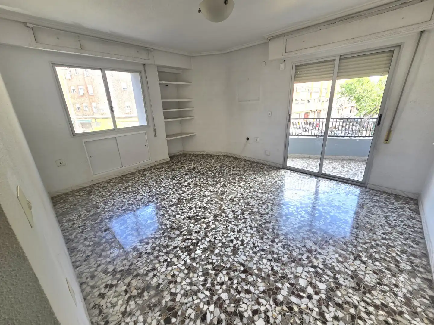 Living room of Flat for sale in Alaquàs  with Air Conditioner and Terrace