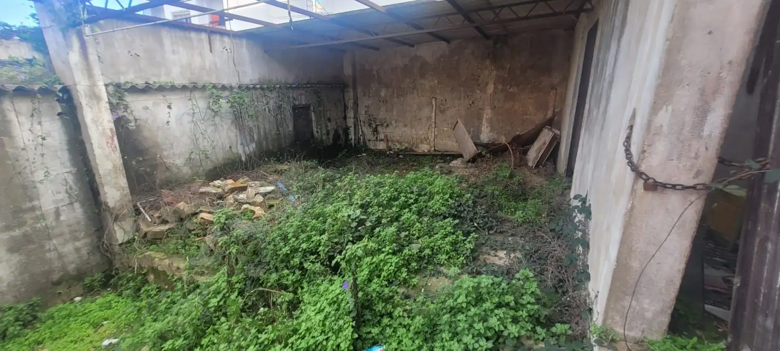 Casa o xalet en venda en Algeciras amb Jardí privat, Terrassa i Traster