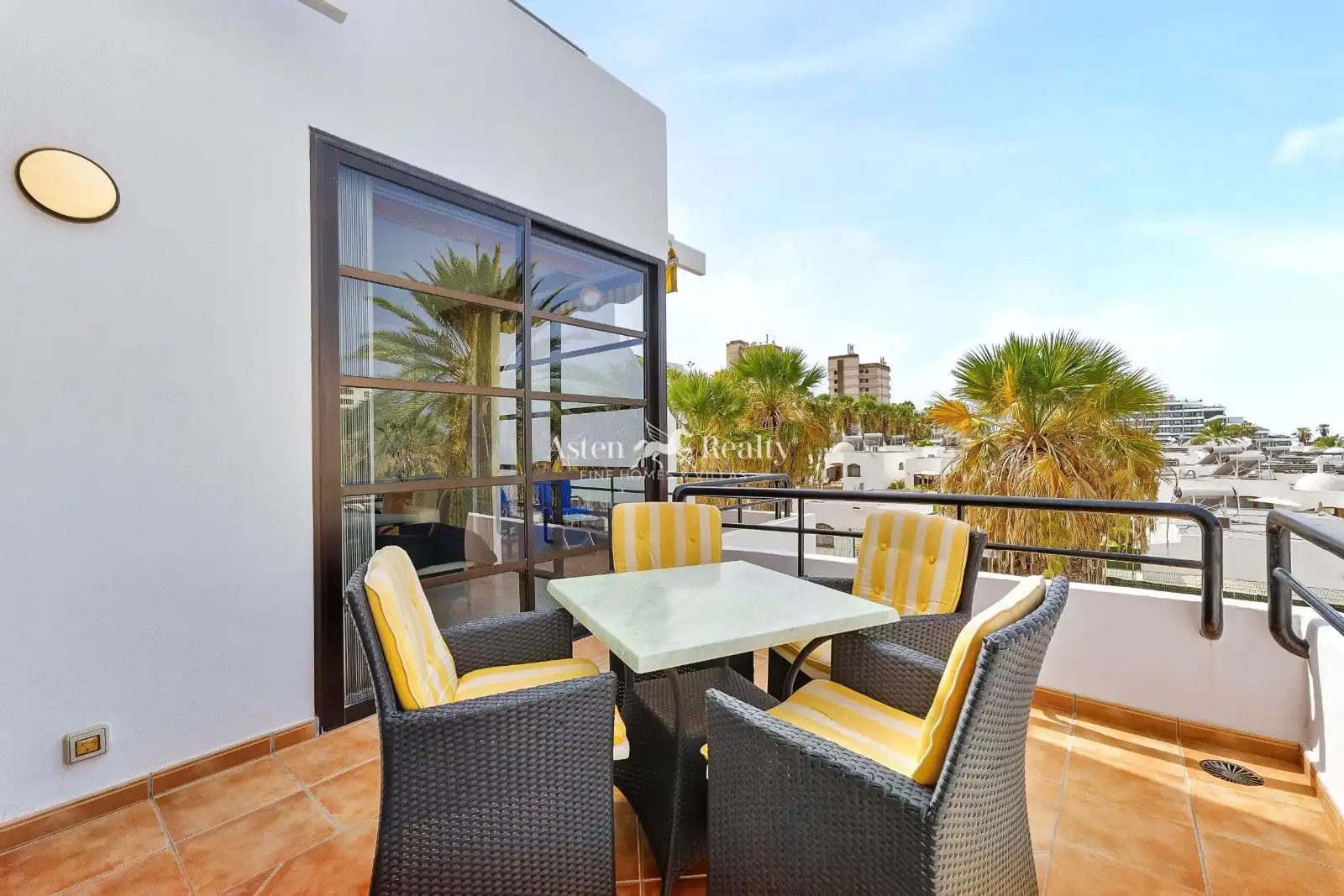 Penthouse with pool for sale in Santiago Puig 2, imagen 14