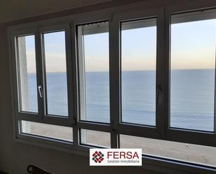 Exterior view of Flat to rent in El Puerto de Santa María  with Air Conditioner, Private garden and Terrace