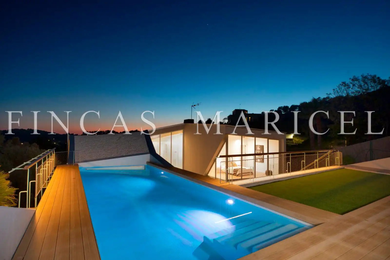 Casa o chalet en venta en Can Girona - Terramar - Vinyet