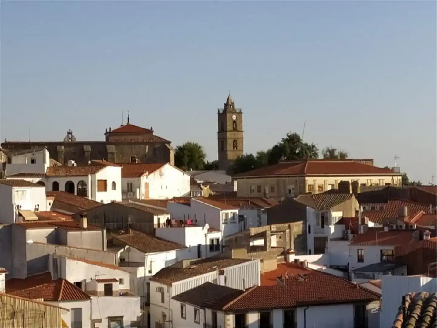 Vista exterior de Piso en venta en Montánchez con Amueblado