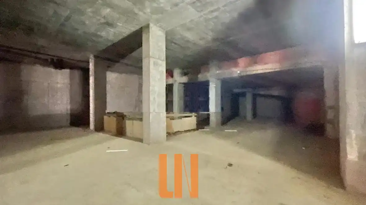 Business premises for sale in Avenida de Lamadosa 7, imagen 4