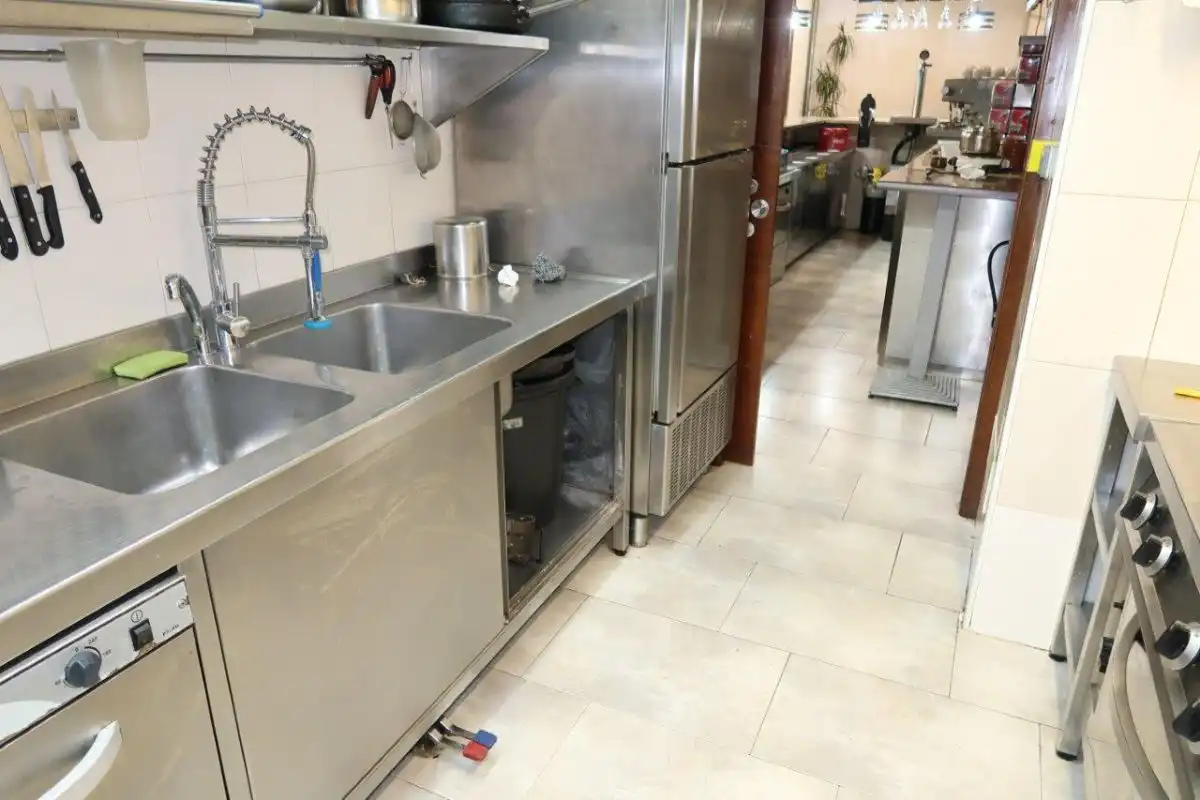 Local comercial en alquiler en Oseiro, imagen 22