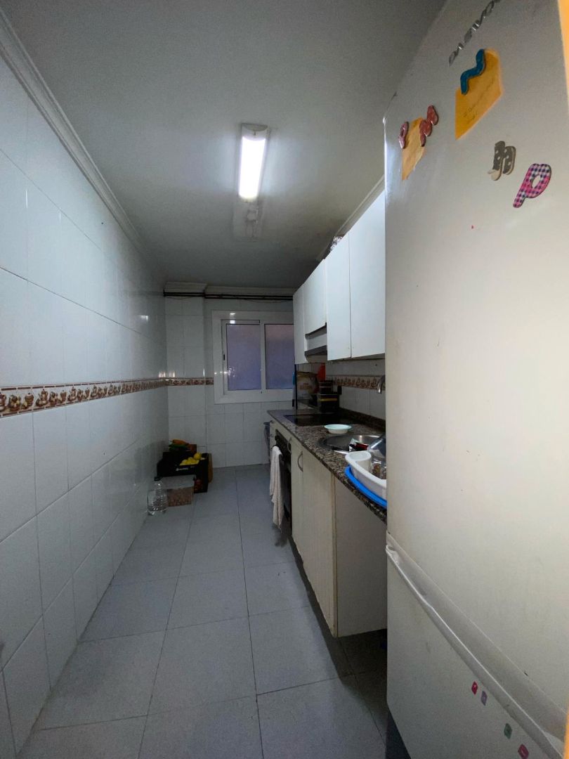 Kitchen of Flat for sale in Rubí  with Heating, Oven and Balcony