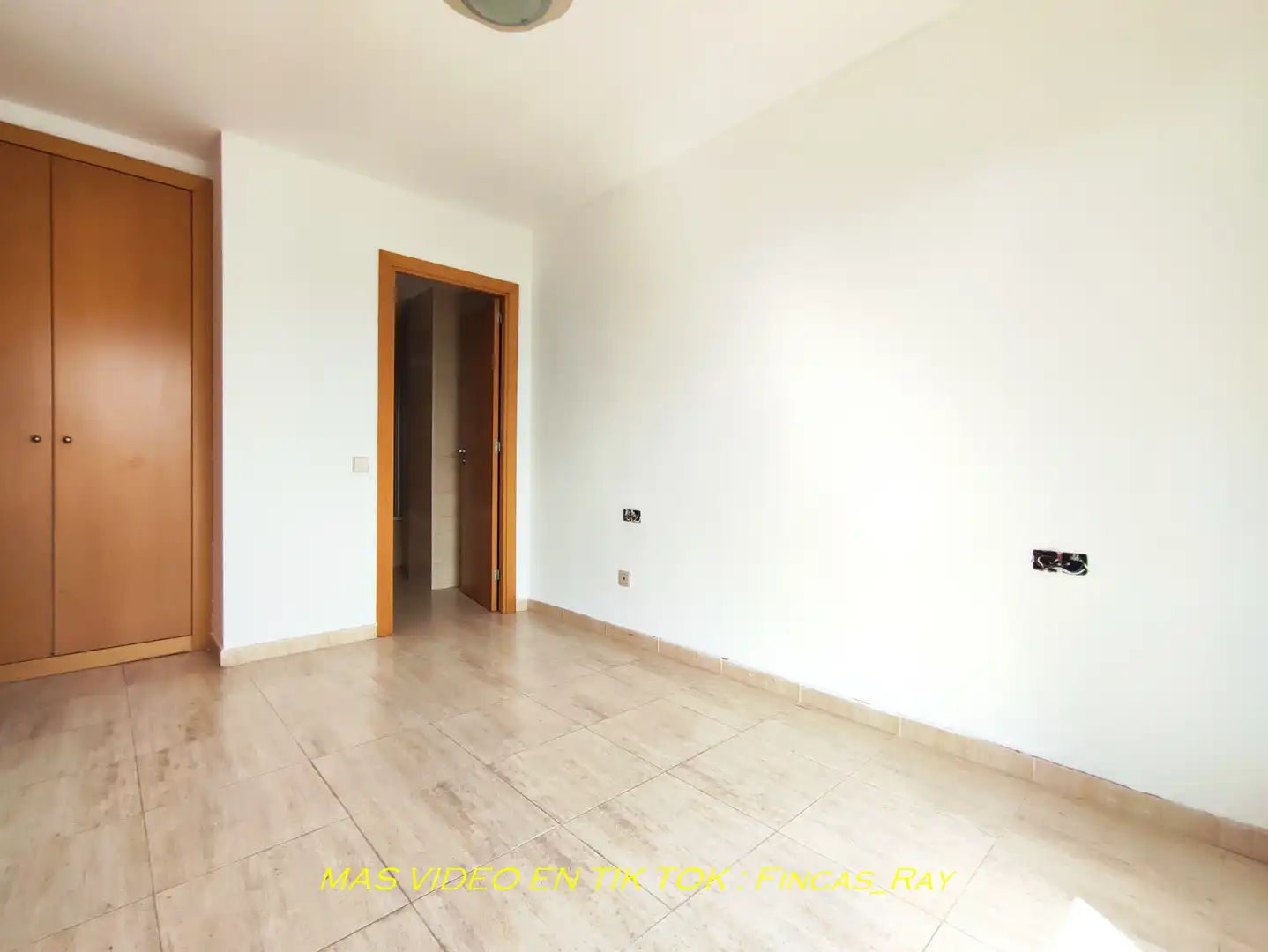 Maisonette zum Verkauf in Ripollet mit Klimaanlage, Heizung und Terrasse