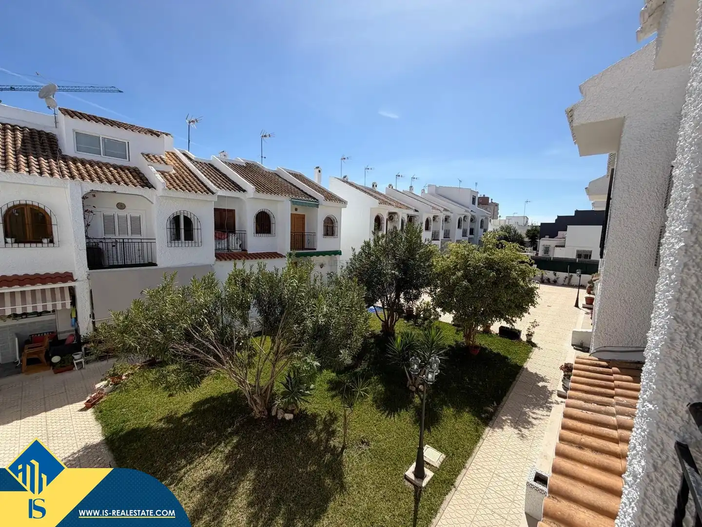 Außenansicht von Maisonette zum Verkauf in Torrevieja mit Terrasse, Möbliert und Gemeinschaftspool