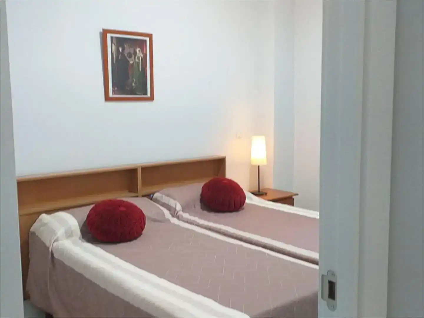Schlafzimmer von Erdgeschoss zur untervermieten in Madrid mit Klimaanlage und Möbliert