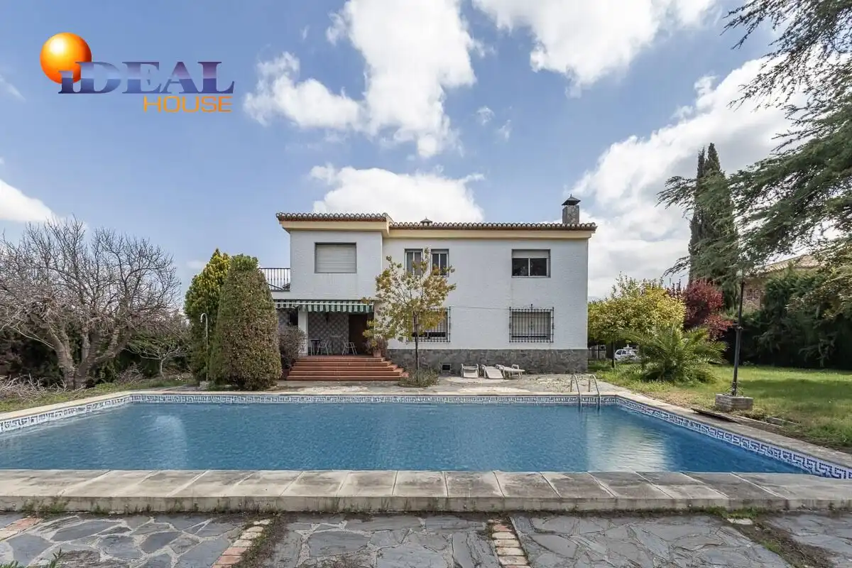Casa amb piscina en venda a Calle GERANEO, imagen 2
