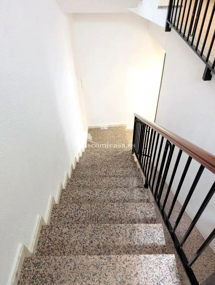 Flat for sale in Arjonilla  with Balcony