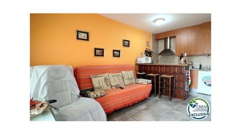 Foto 2 de Piso en venta en Carrer de L'aeroclub Biblos, Tordera - Fluvià - Llobregat, Empuriabrava