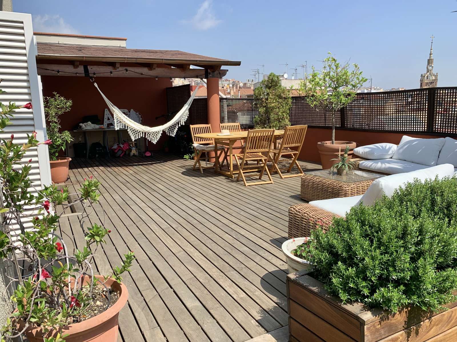 Terrassa de Apartament per a compartir en  Barcelona Capital amb Aire condicionat, Calefacció i Terrassa