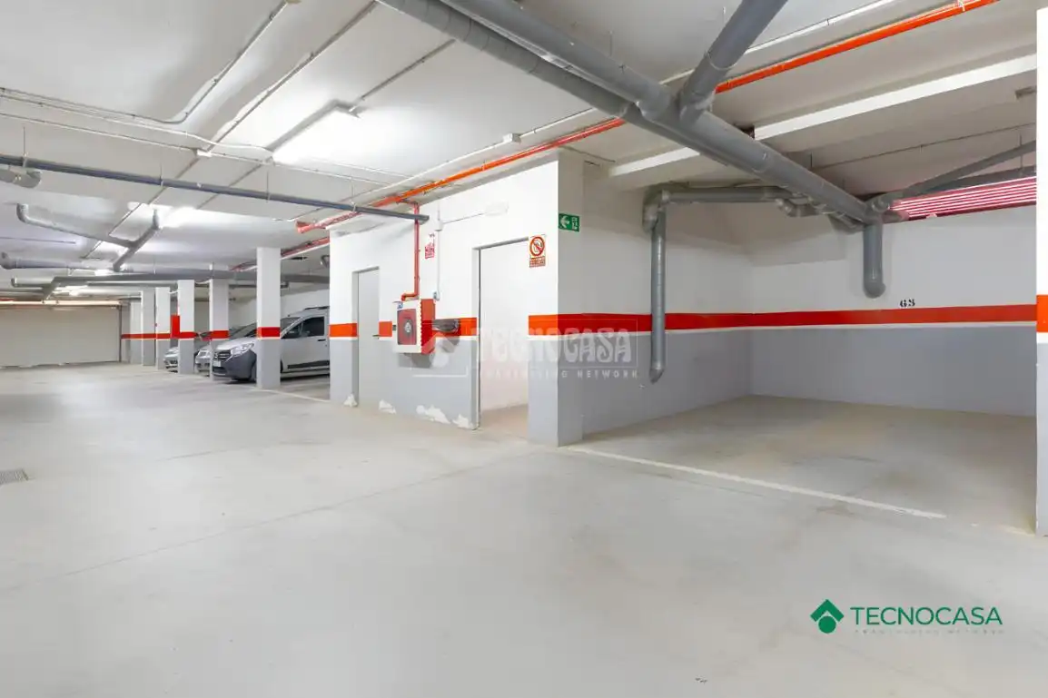 Parking de Piso en venta en Roquetas de Mar con Aire acondicionado y Terraza
