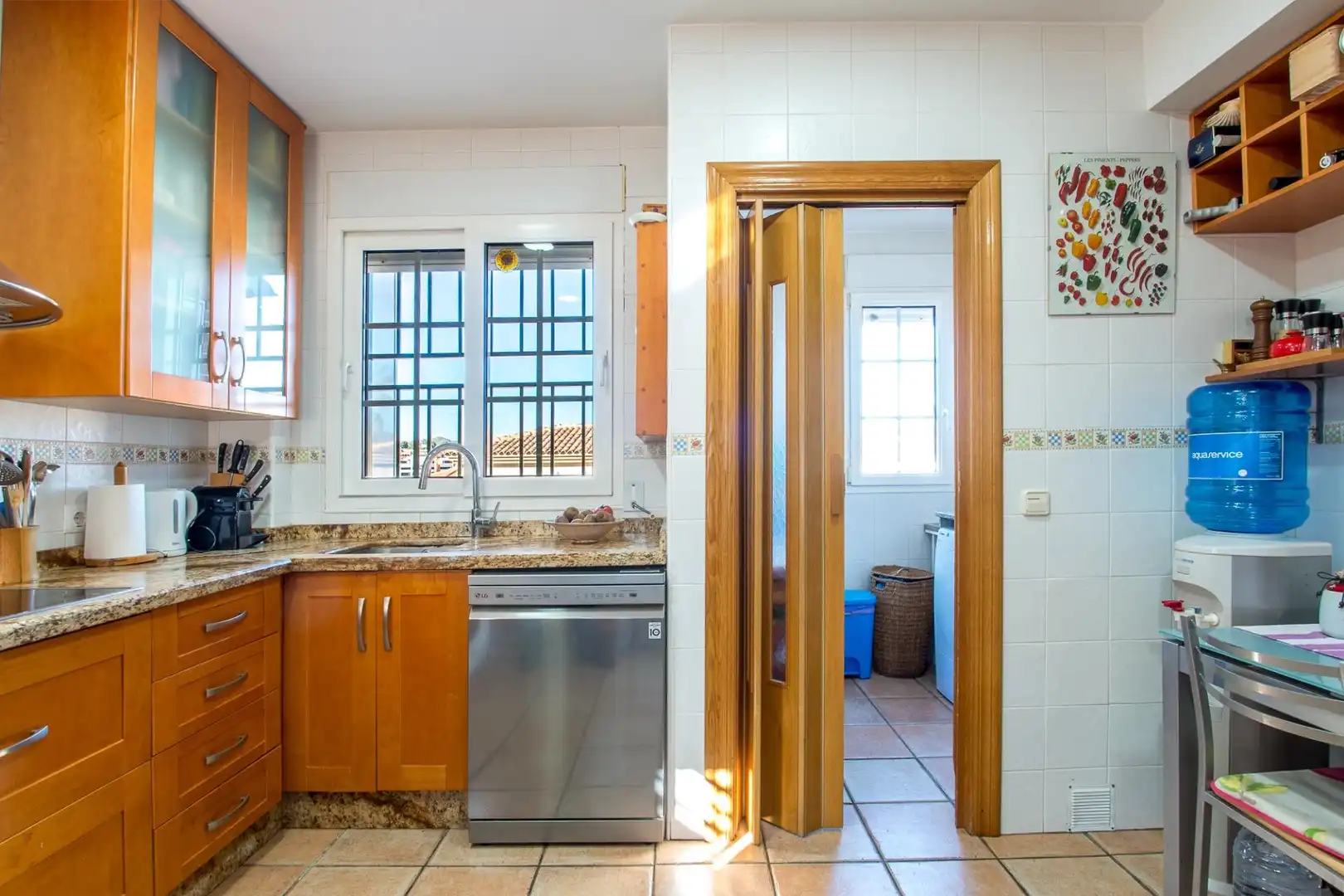 Cocina de Casa o chalet en venta en Murcia con Aire acondicionado, Calefacción y Jardín privado