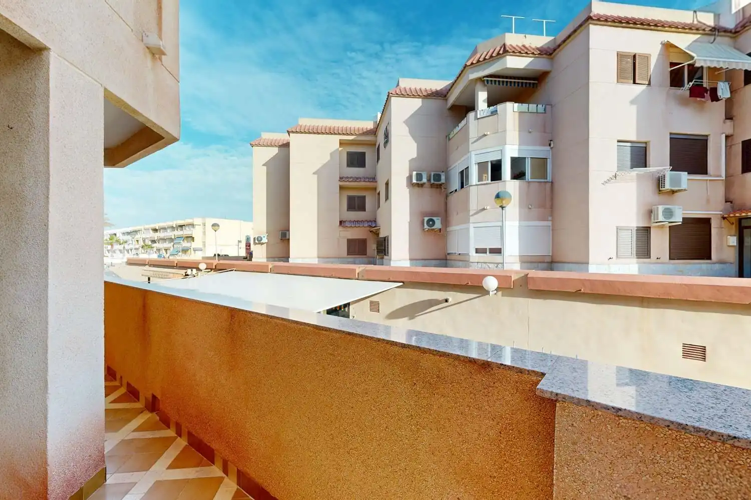 Terrace of Flat for sale in Entremares