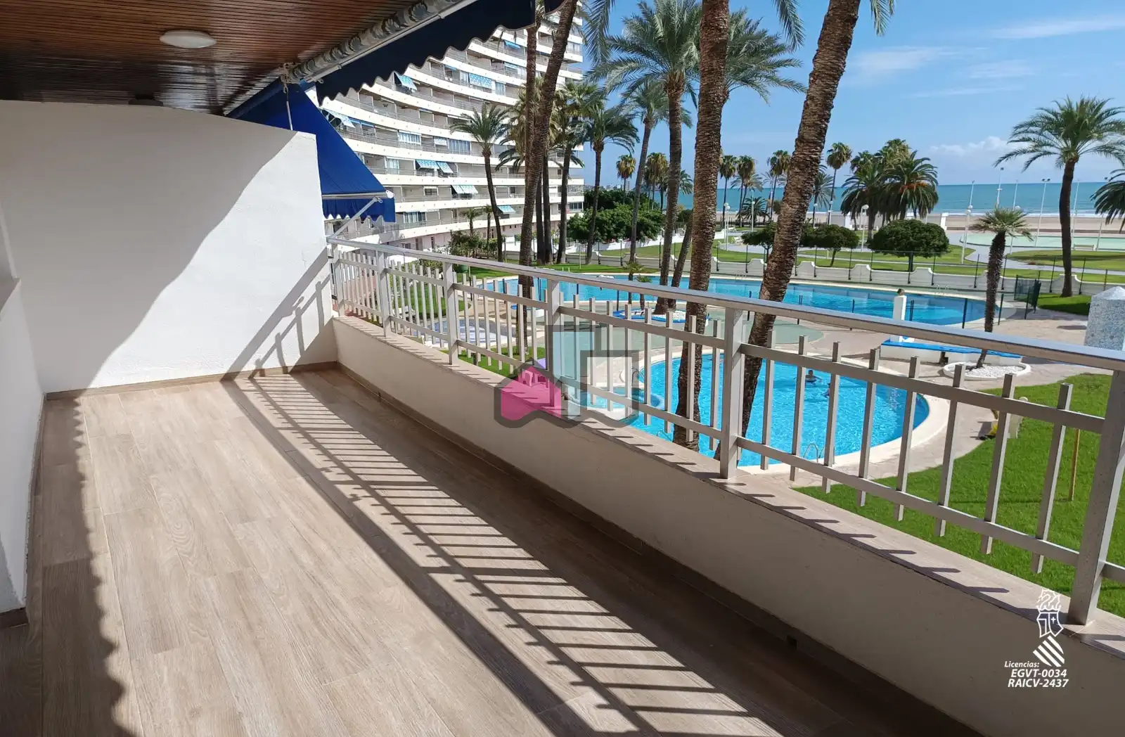 Apartment with pool for sale in Avinguda el Racó 8, imagen 3