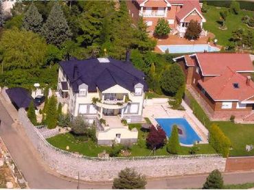 Xalet amb piscina en venda a Los Acebos