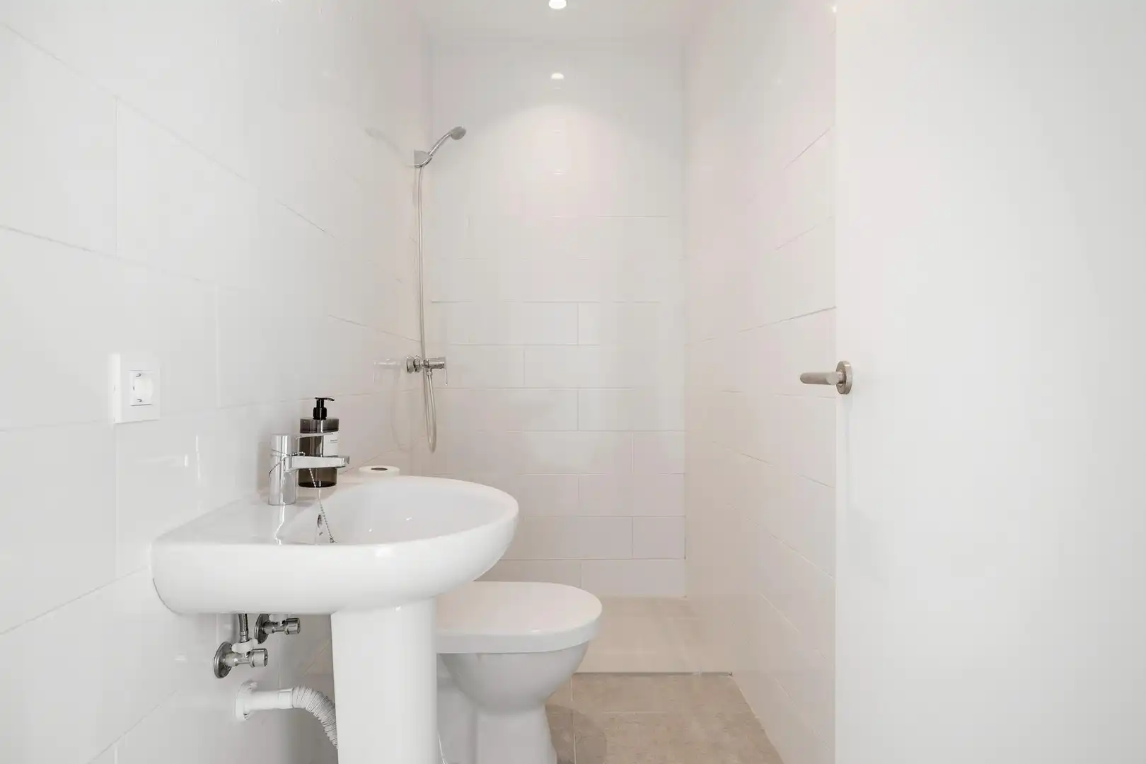 Chalet con piscina en venta en Elviria - Cabopino, imagen 5