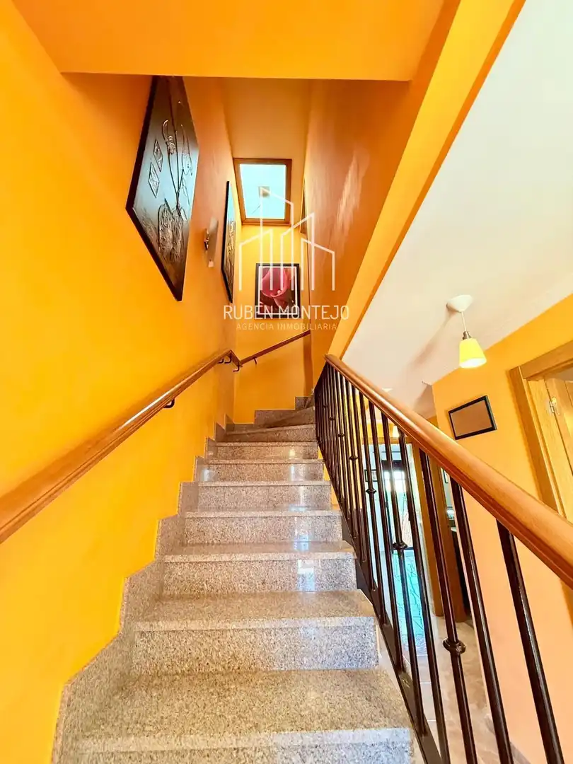 Casa adosada en venta en Galindo y Perahuy con Calefacción, Jardín privado y Terraza