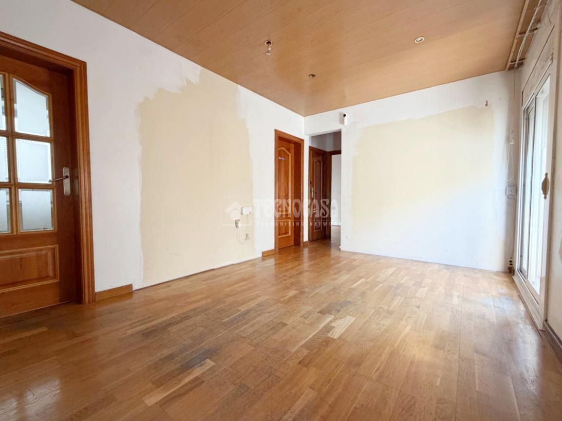 Piso en venta en Molí Nou - Ciutat Cooperativa