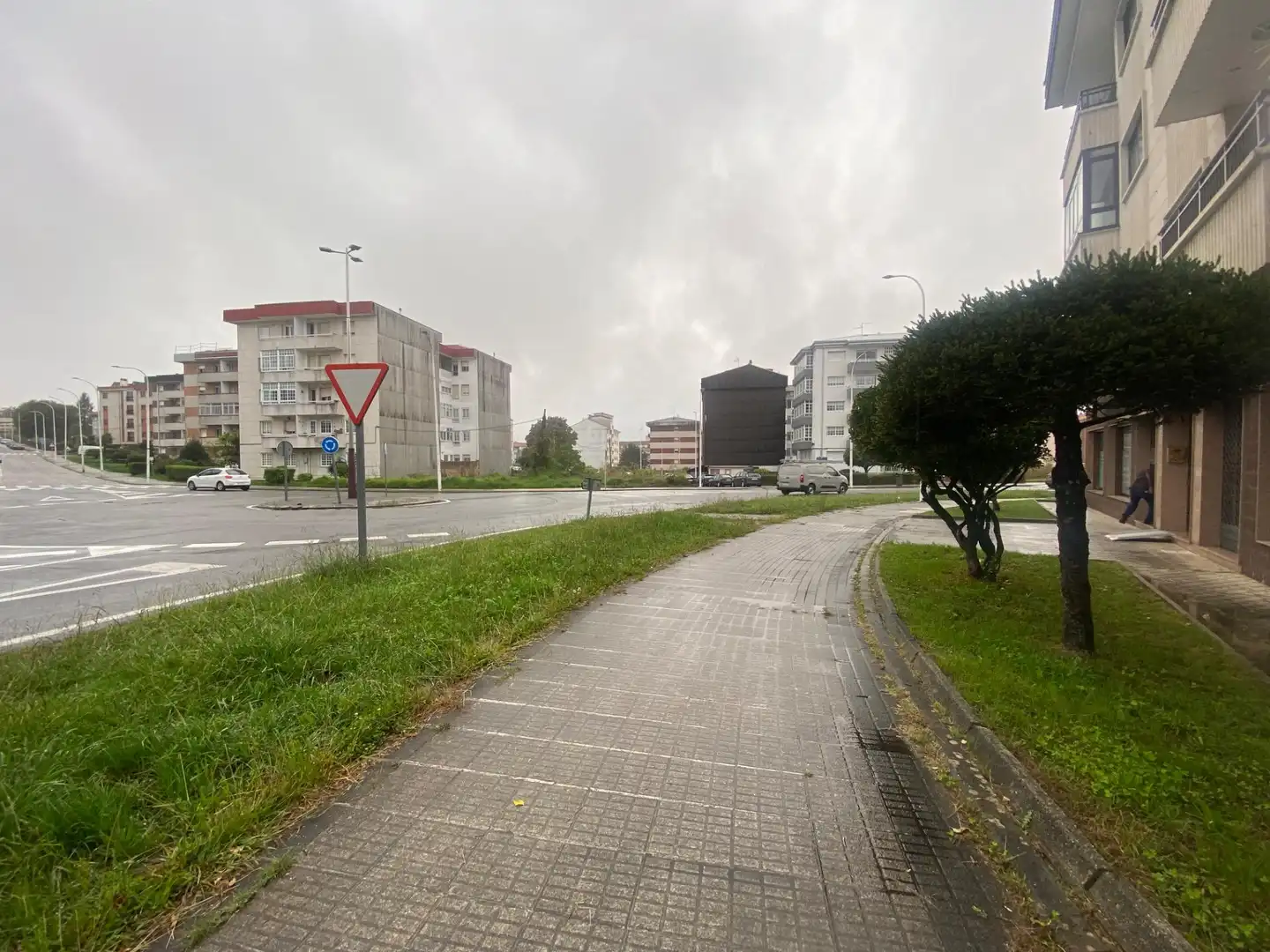 Vista exterior de Local en venta en Pontevedra Capital 