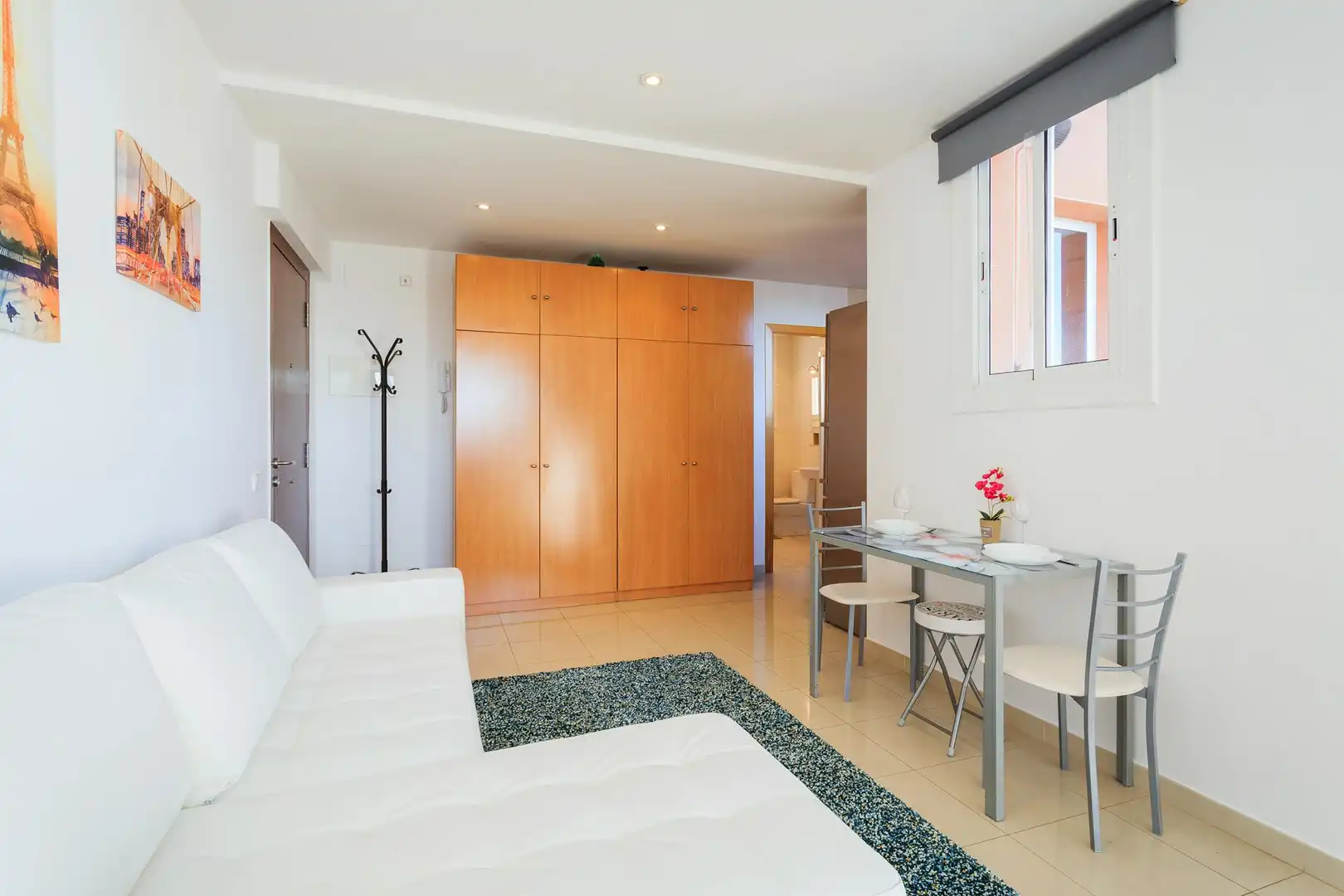 Wohnzimmer von Wohnung zur Miete in Barcelona mit Heizung, Möbliert und Fernseher