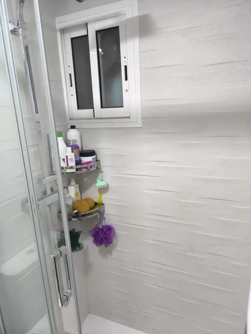 Bathroom of Flat for sale in Zaragoza  with Air Conditioner, Heating and Terrace