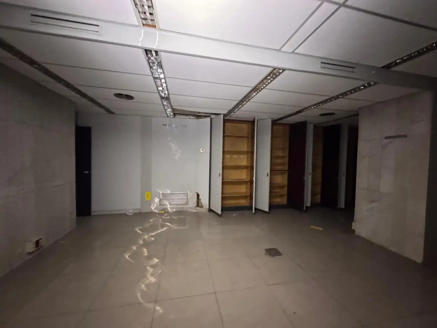Local comercial en venta en Carrer Carrer Comte d'Urgell 152, imagen 17