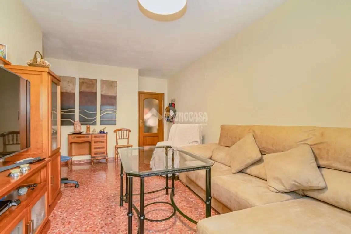 Sala de estar de Piso en venta en Lucena con Aire acondicionado y Amueblado