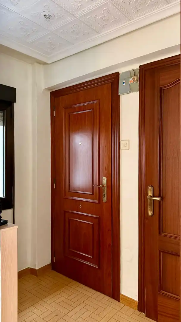 Wohnung zur Miete in Avilés mit Heizung und Möbliert