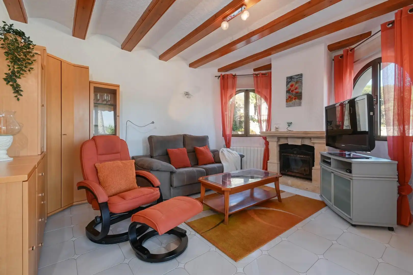 Detached house with pool for sale in La Granadella  - Costa Nova, imagen 4