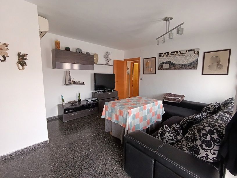 Sala d'estar de Pis en venda en Ontur amb Aire condicionat i Moblat