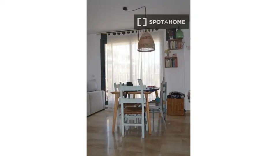 Habitación en Alquenència - Venècia
