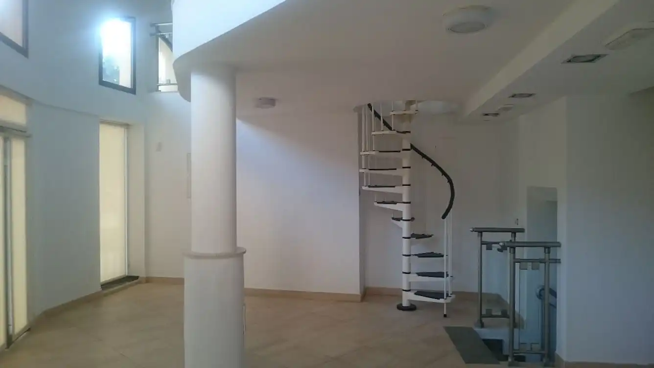 Local comercial en alquiler en Calle Carlos Ramírez de Arellano 19, imagen 4